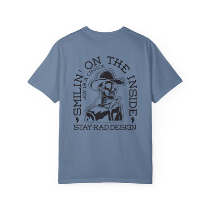 SMILIN' ON THE INSIDE | Cowboy Skeleton | Comfort Colors Unisex Garment-Dyed T-shirt